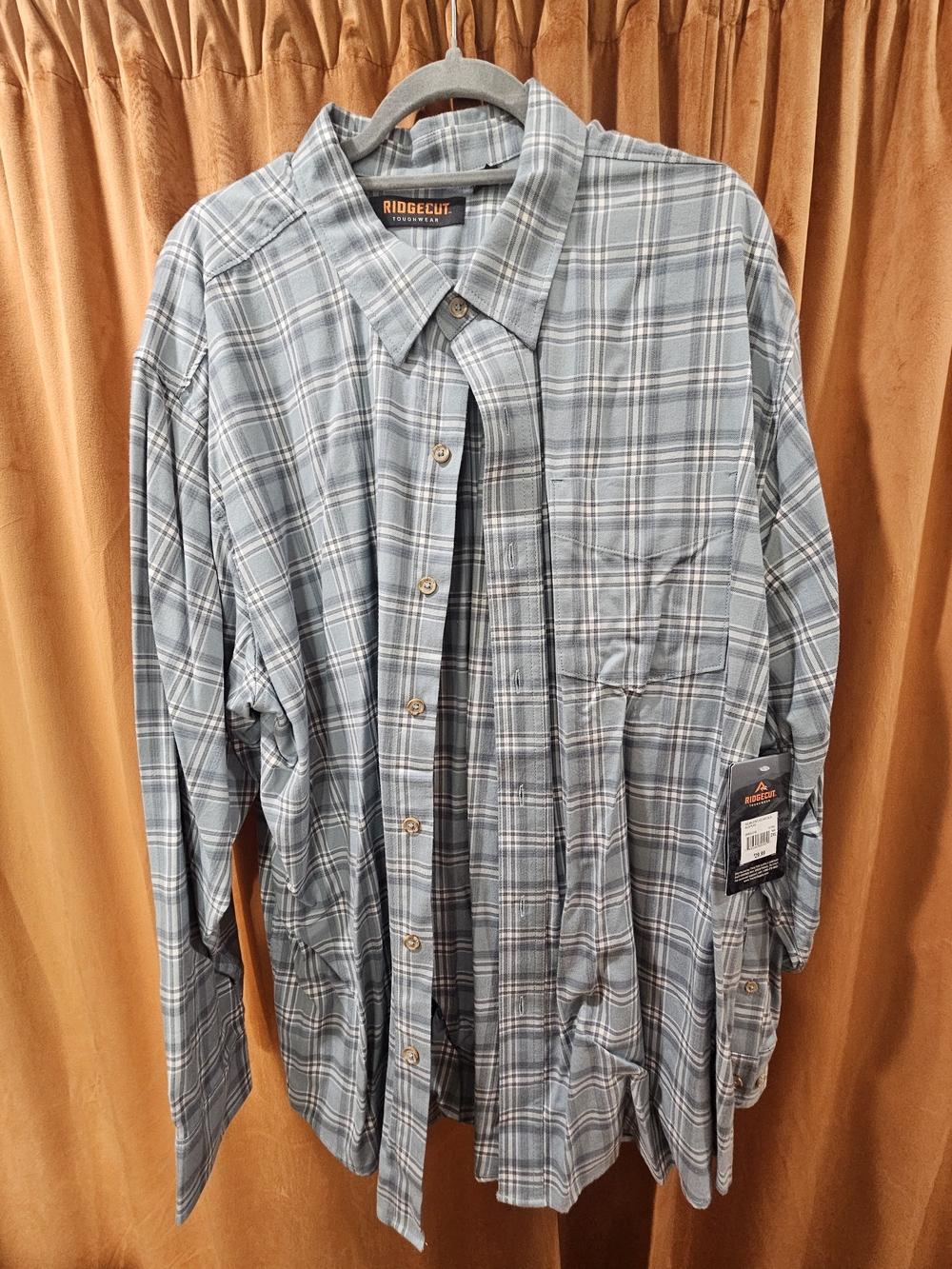 RidgeCut Men's Blue Plaid Long-Sleeve Button-Down Shirt